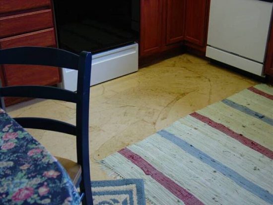 Paper bag floor treatment