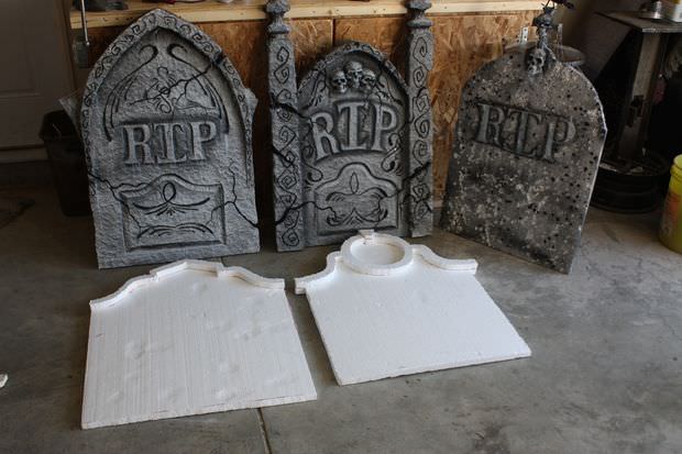 Diy Halloween Graveyard Ideas • The Budget Decorator Cheap House Spending