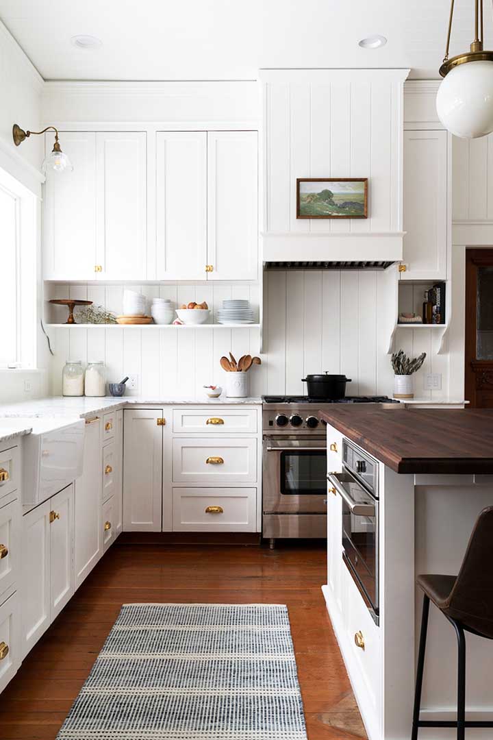 Rustic Modern Farmhouse Kitchen Design Ideas - Maison de Pax