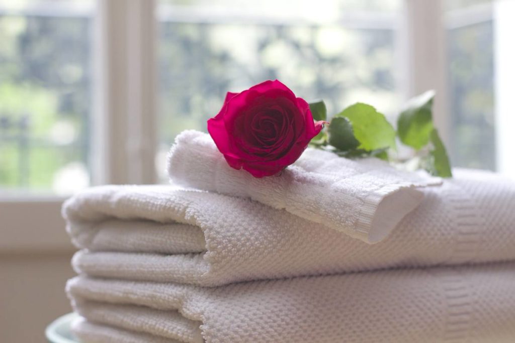 clean, fluffy, white towels