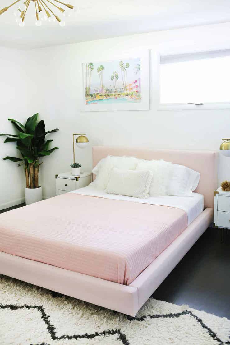 Charming But Cheap Bedroom Decorating Ideas • The Budget Decorator