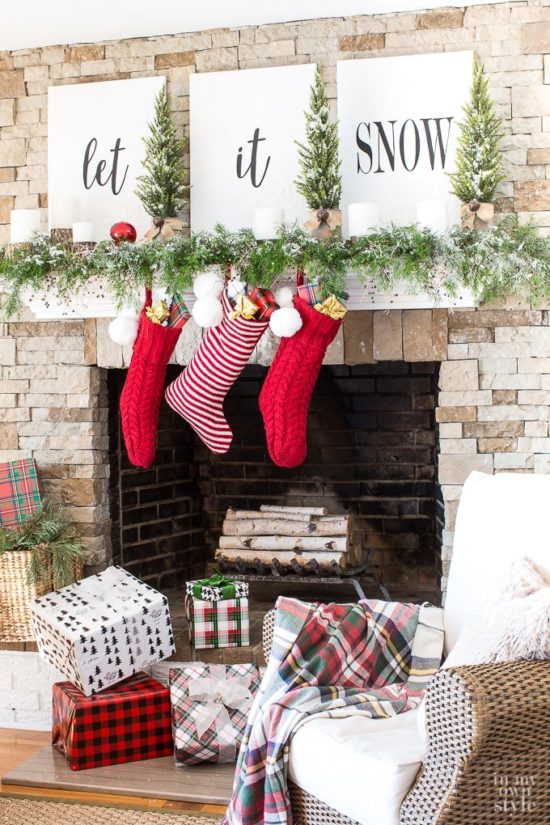 DIY Christmas Mantel Decorating Ideas • The Budget Decorator