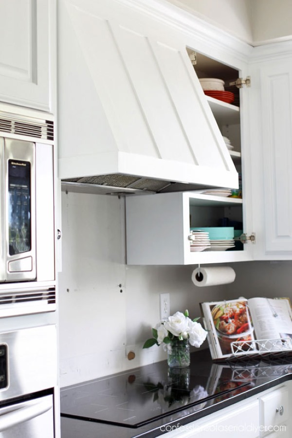 White Range Hood Over Stovetop