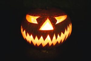 Easy & Scary Jack-O-Lantern Faces Anyone Can Carve! • The Budget Decorator